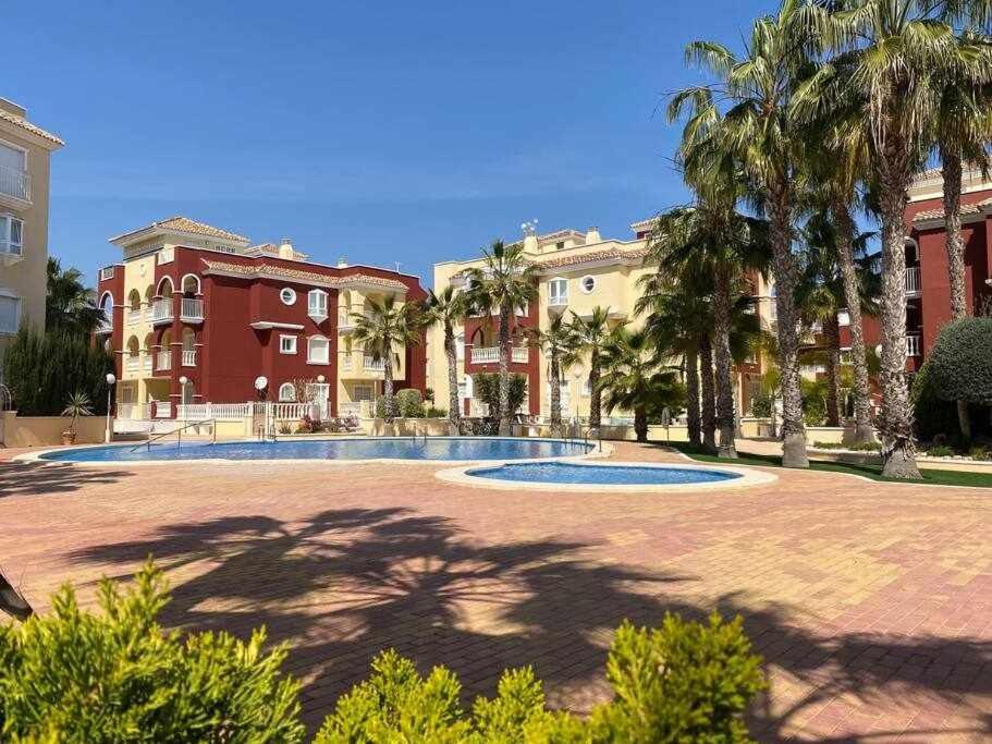 Acogedor Apartamento Cerca De La Playa Los Alcázares Εξωτερικό φωτογραφία